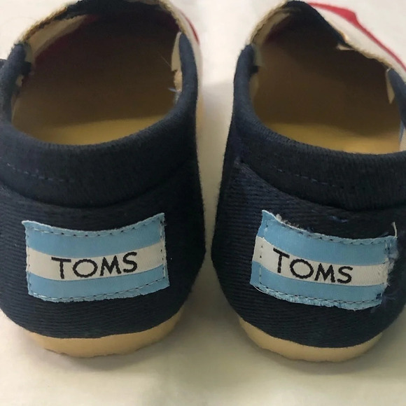 Toms Red/White/Blue Slip-on Shoes Toddler Size 3/4  (17cm) - Picture 2 of 7